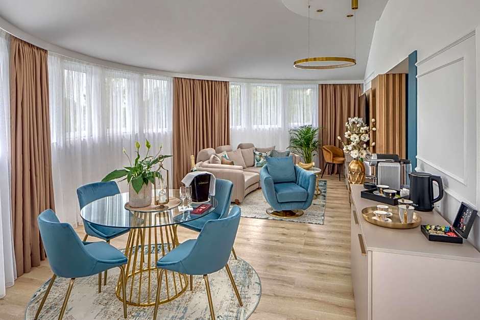 Lotus Therme Hotel & Spa