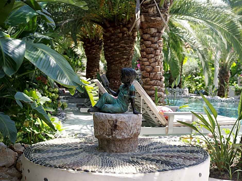 Flamingo Hotel & Spa - Pet Friendly