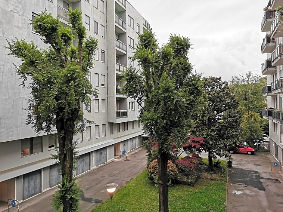 Venice Casanova Apartments