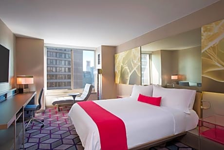 Spectacular Guest room, King, Skyline view