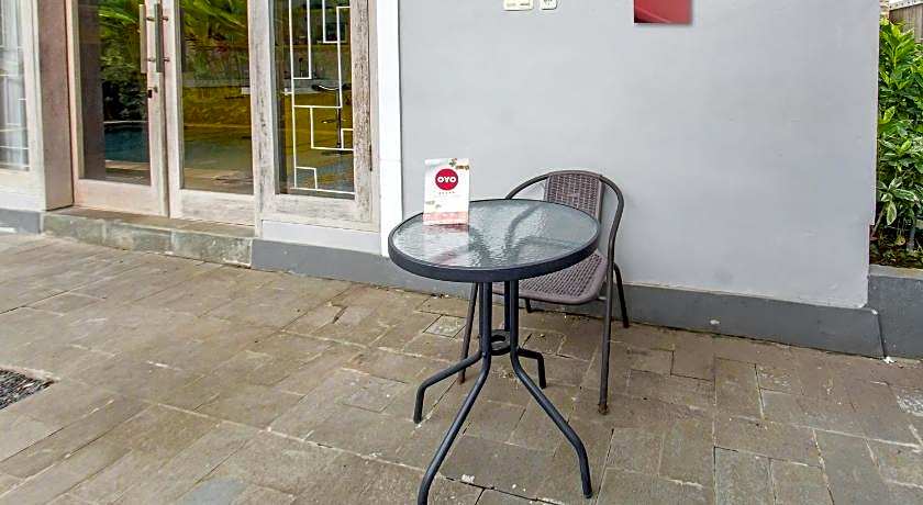 Hotel O Bale Jiwan Mukti Narmada Near SMA NW NARMADA