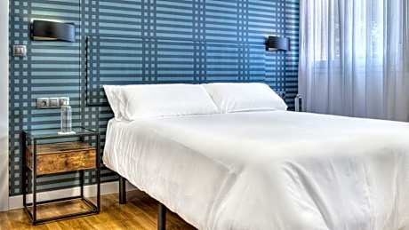 Suite with Garden View