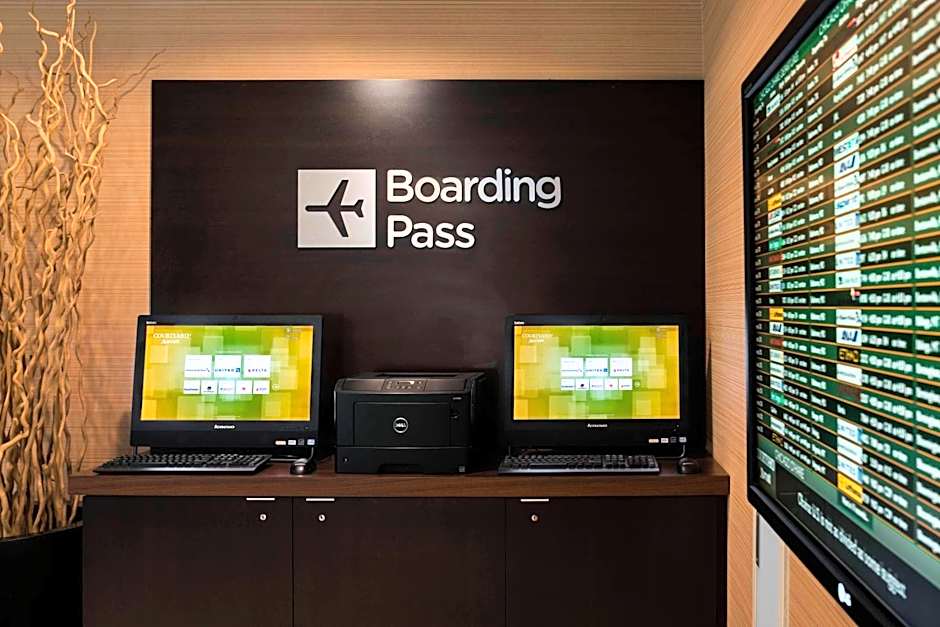Courtyard by Marriott Chicago O'Hare