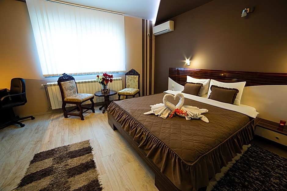 Garni Hotel Lama
