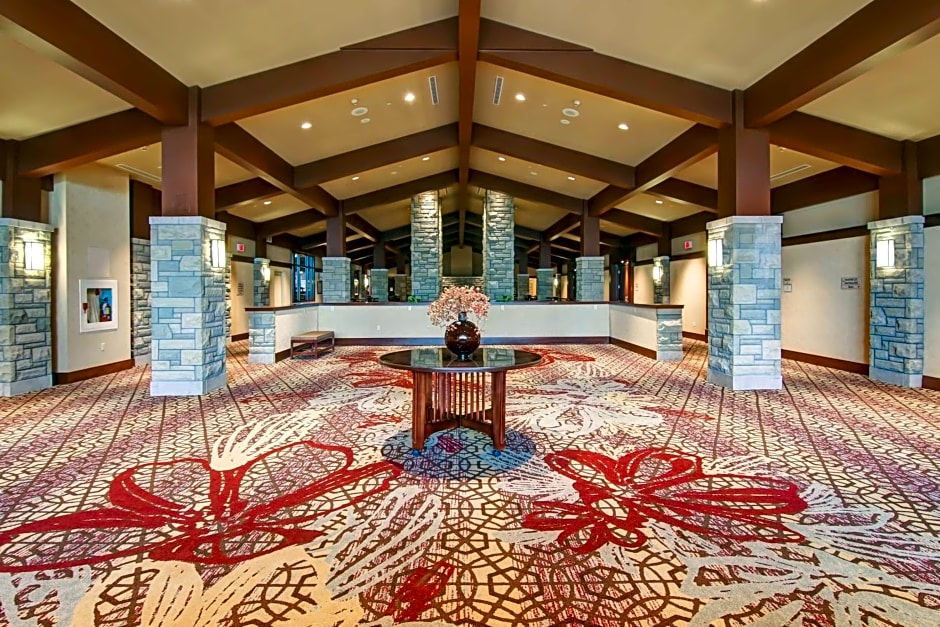 DoubleTree Fallsview Resort - Spa by Hilton - Niagara Falls