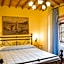 ISA-Farmhouse with swimming-pool in Chianti-area in the middle of Tuscan nature