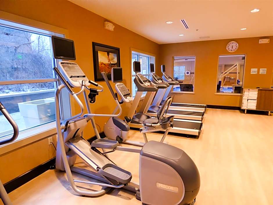 Holiday Inn Express & Suites Plymouth - Ann Arbor Area By IHG