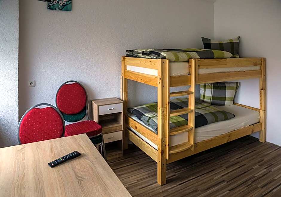 Photo 1 of 5 of Quadruple Room