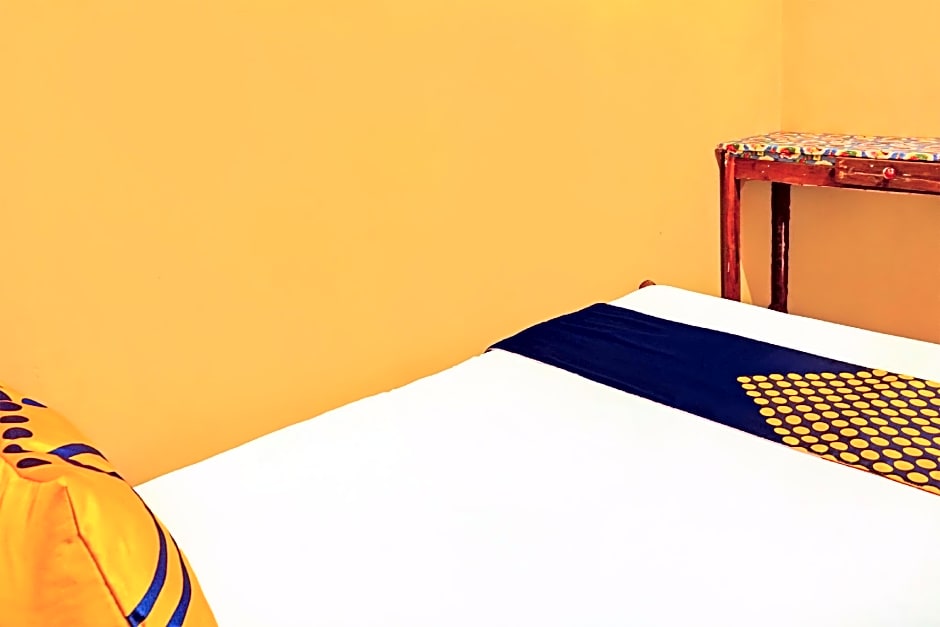 SPOT ON 92450 Homestay Simpang Panji Suroso Syaria