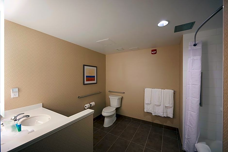 Holiday Inn Express & Suites St. Johns Airport By IHG