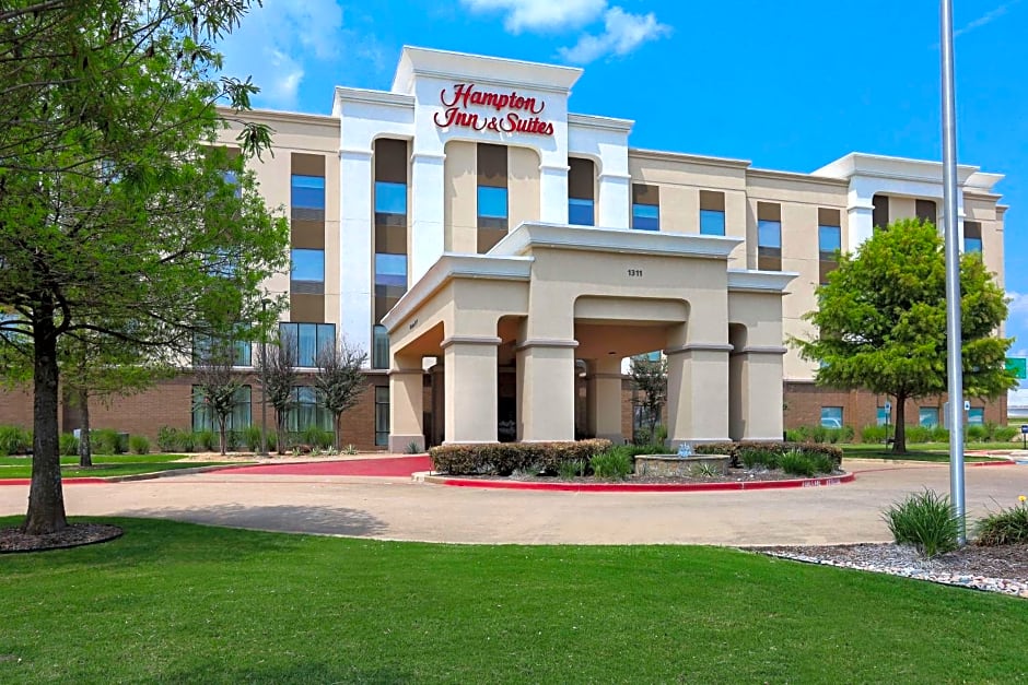 Hampton Inn By Hilton & Suites Dallas-Desoto