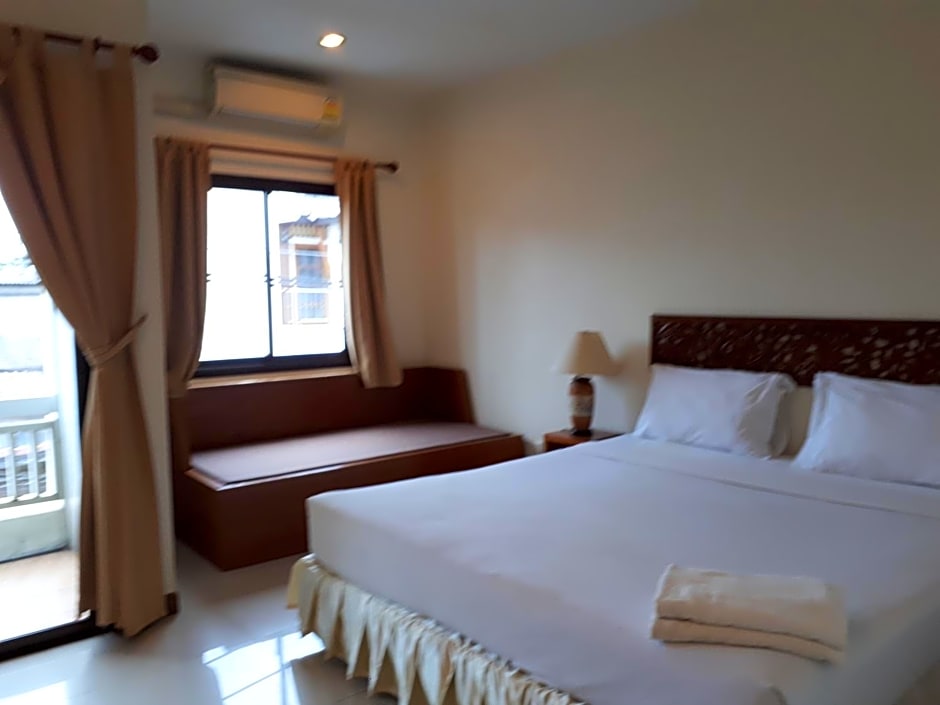 Nathon Residence Hotel