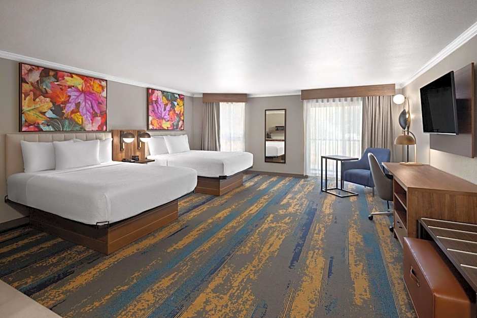 La Quinta Inn & Suites by Wyndham Yakima Downtown