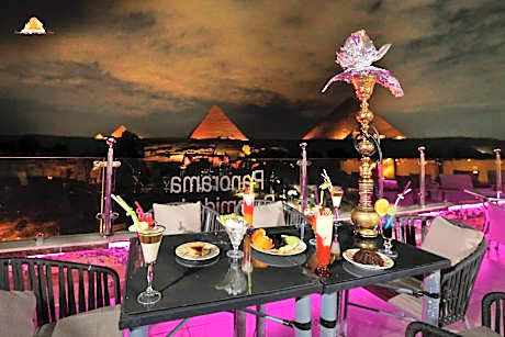 PANORAMA view pyramids