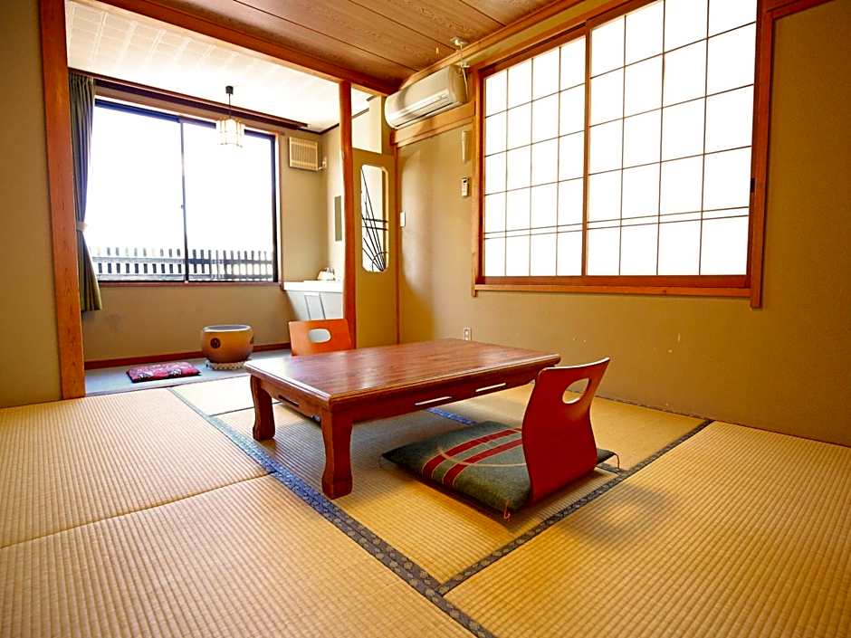 Nakajimaya Ryokan