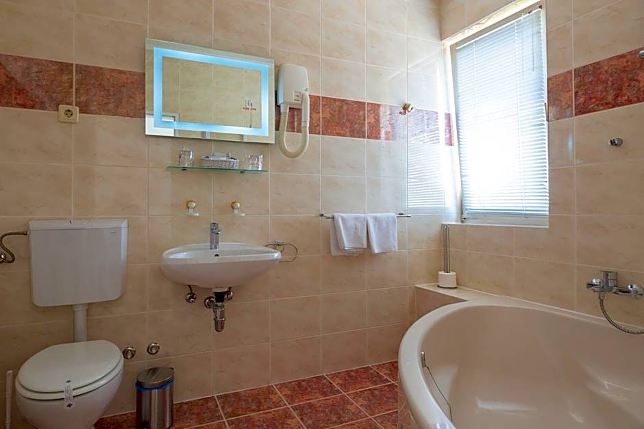 Hotel Vila Tina