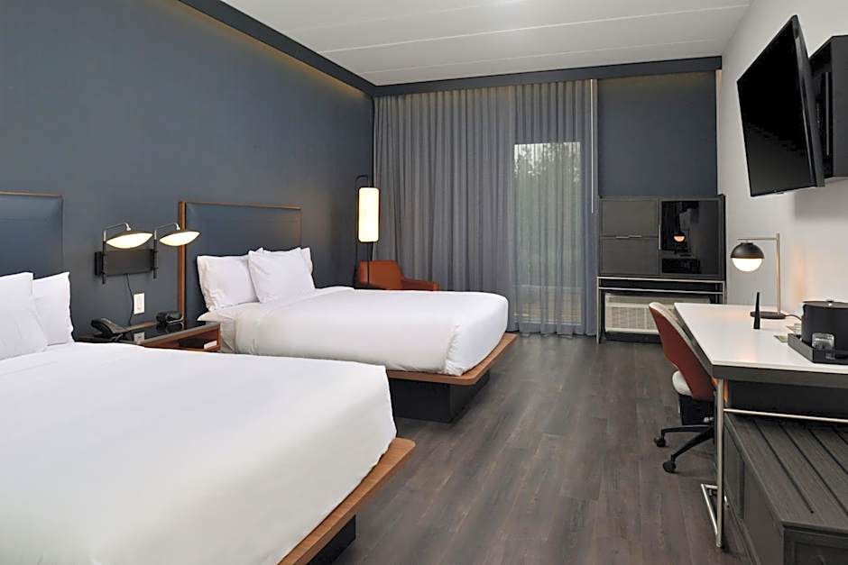 Courtyard by Marriott Raleigh Cary/Crossroads