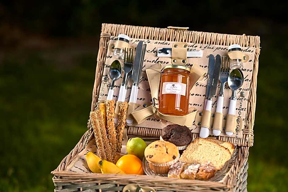 Mirabilia Boutique Hotel