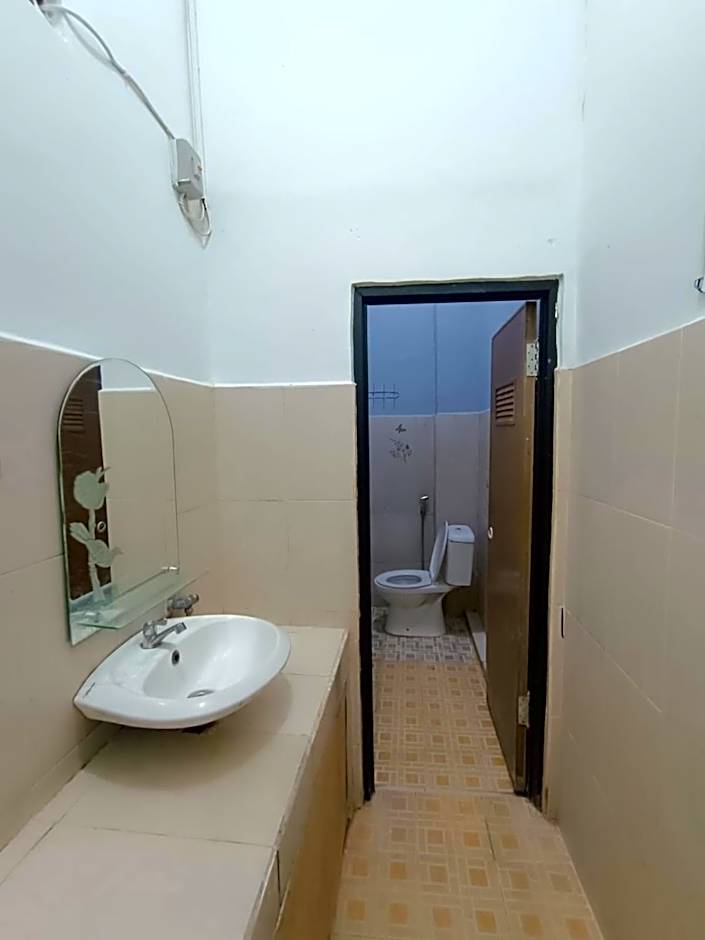 Dnaiko Syariah Hotel