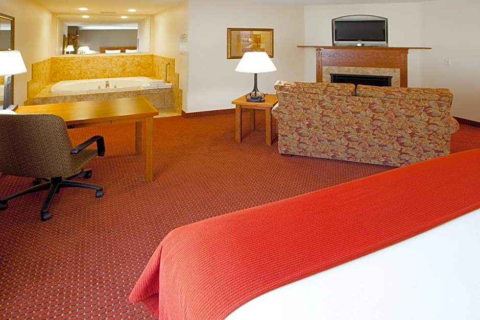 Holiday Inn Express Hotel & Suites Weston By IHG