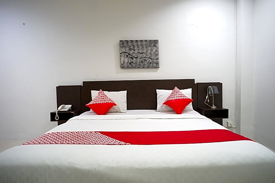 OYO 1477 Athar 88 Hotel