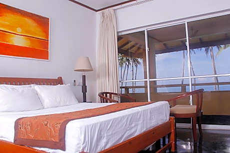 Ocean View - 2 Doubles