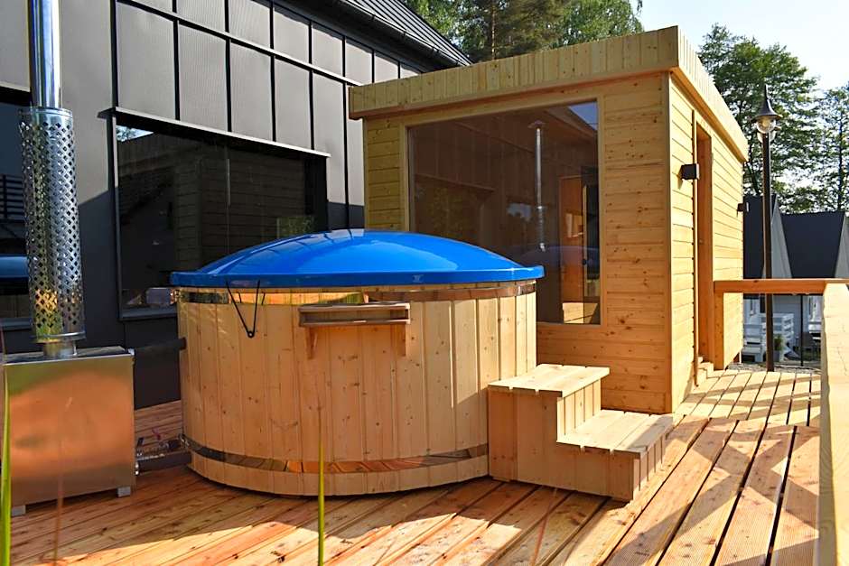 Domki nad jeziorem Kazub