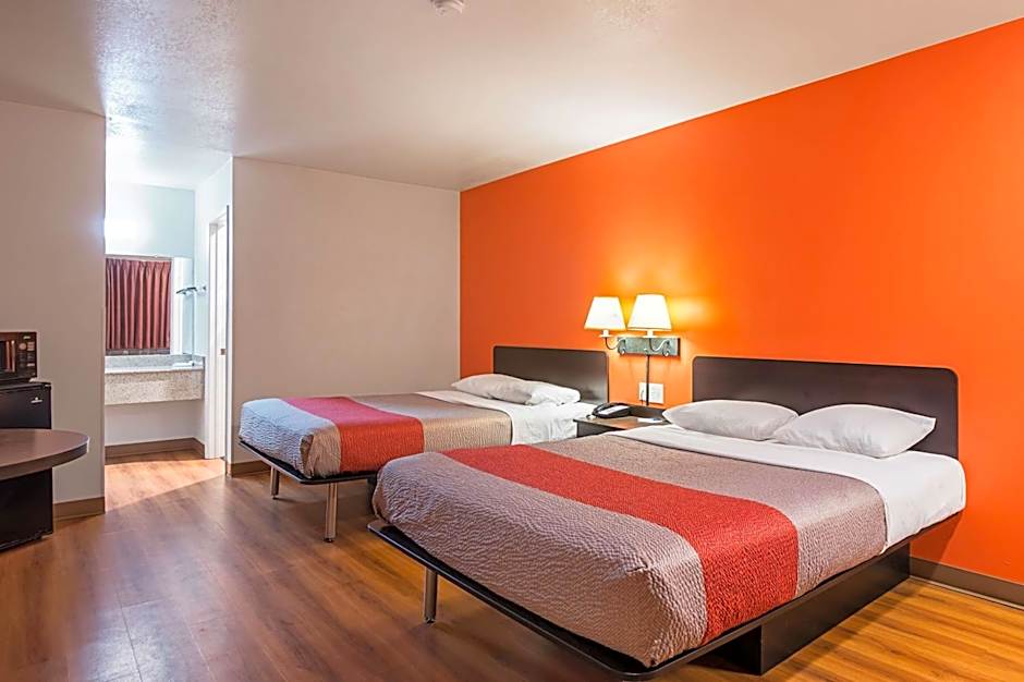 Motel 6-Safford, AZ