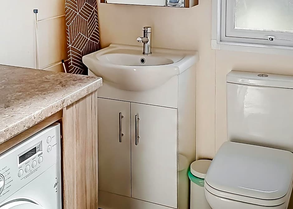 Looe Coastal Retreat