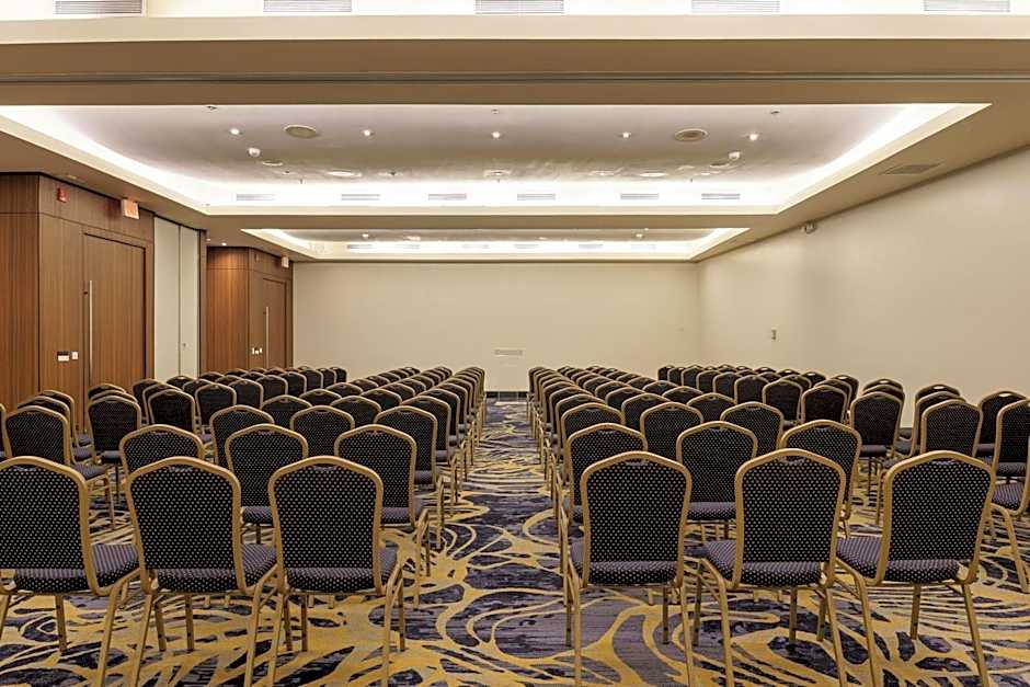 Courtyard by Marriott Panama Multiplaza Mall