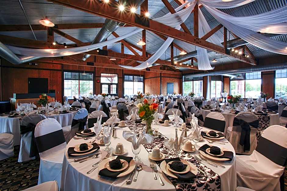 Holiday Inn St. Paul Northeast - Lake Elmo By IHG