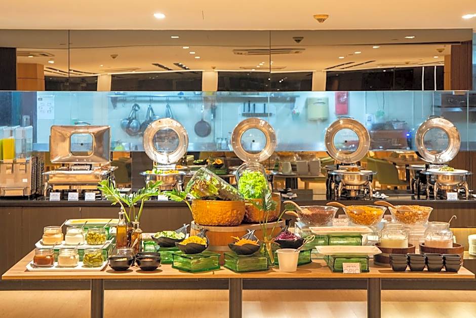 Golden Tulip Mandison Suites (SHA Plus)