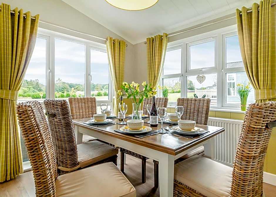 Otters Mead Boutique Lodges