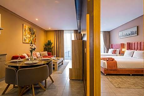 Standard Double Suite