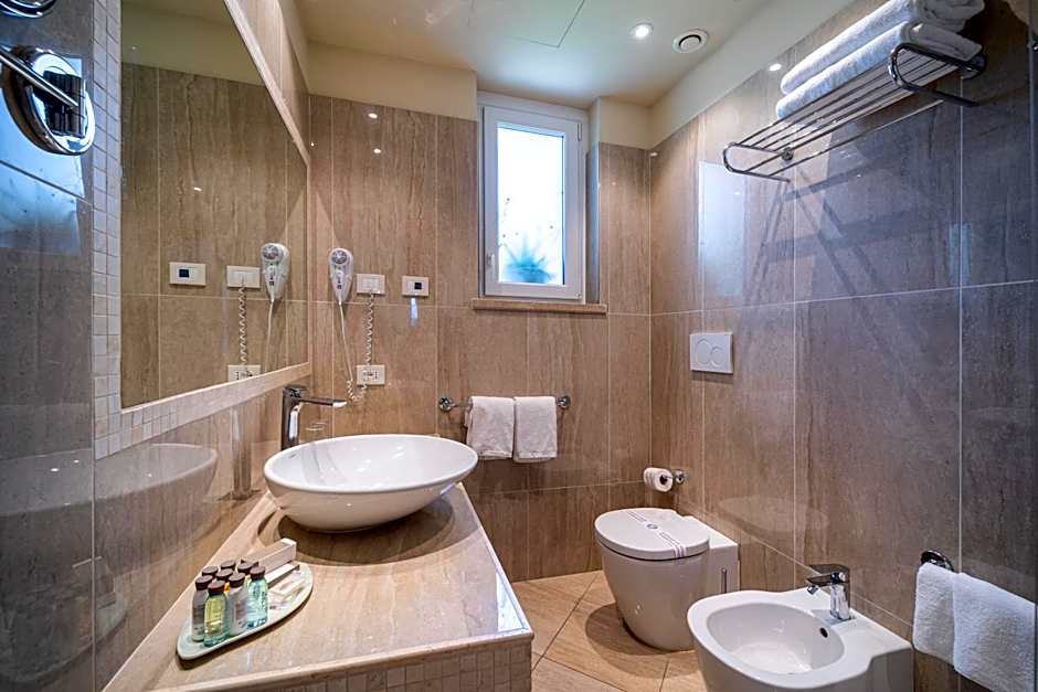 Hotel Villa Garuti