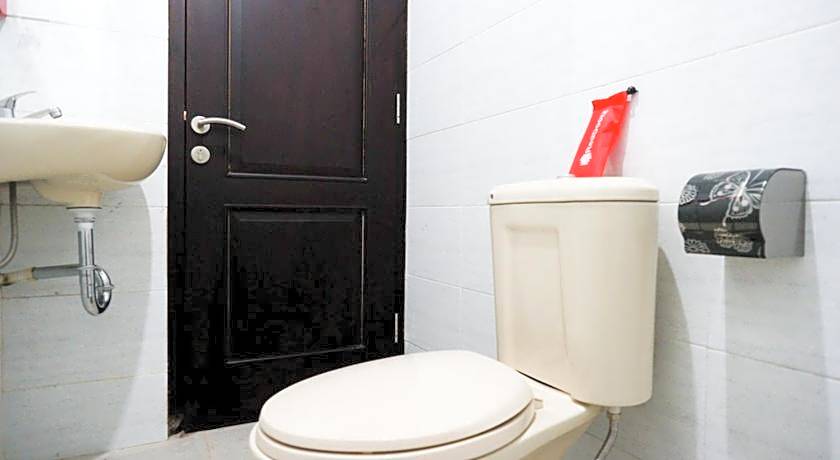 RedDoorz Syariah near RSUD Margono Purwokerto