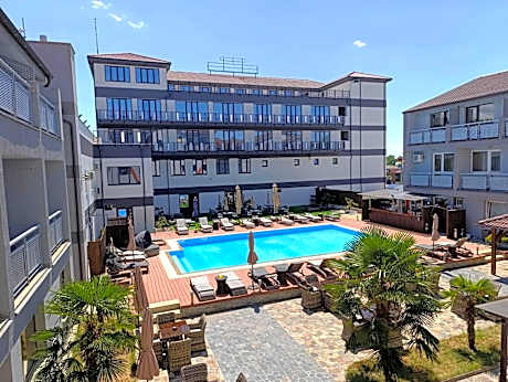 Hotel Sun