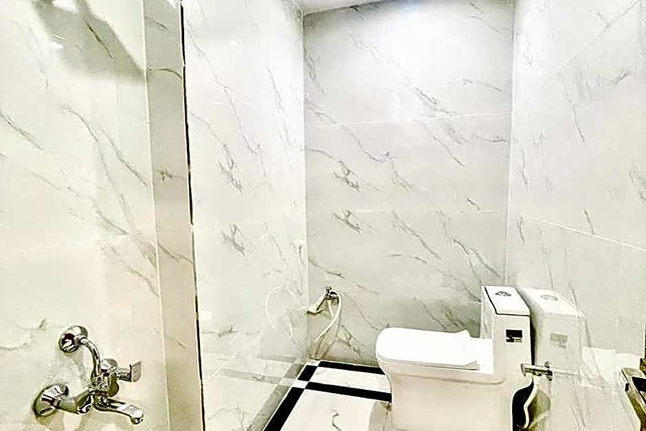 Hotel Eagle Grand Airport Zone