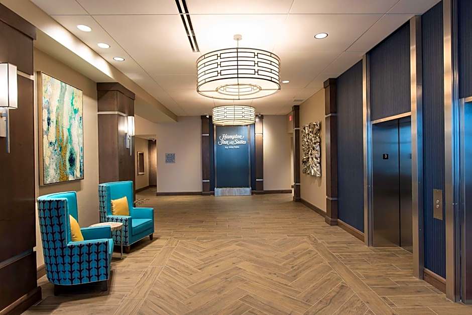 Hampton Inn By Hilton & Suites Grand Rapids Downtown
