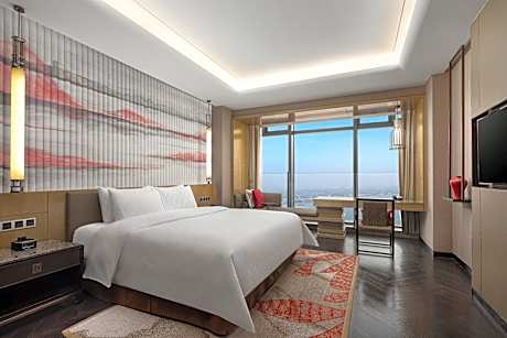 Standard King Room with River View