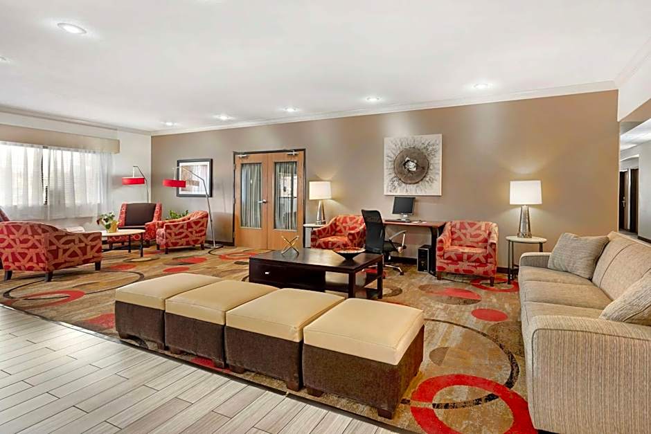 Best Western Plus Eagleridge Inn & Suites