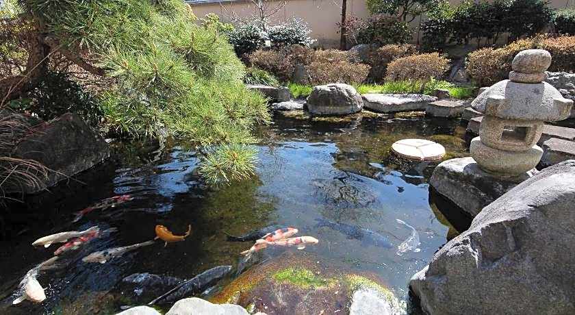 Chateraise Lodge Kasugai