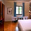 Charles Bridge Heritage Suites by SALVATOR HOTELS