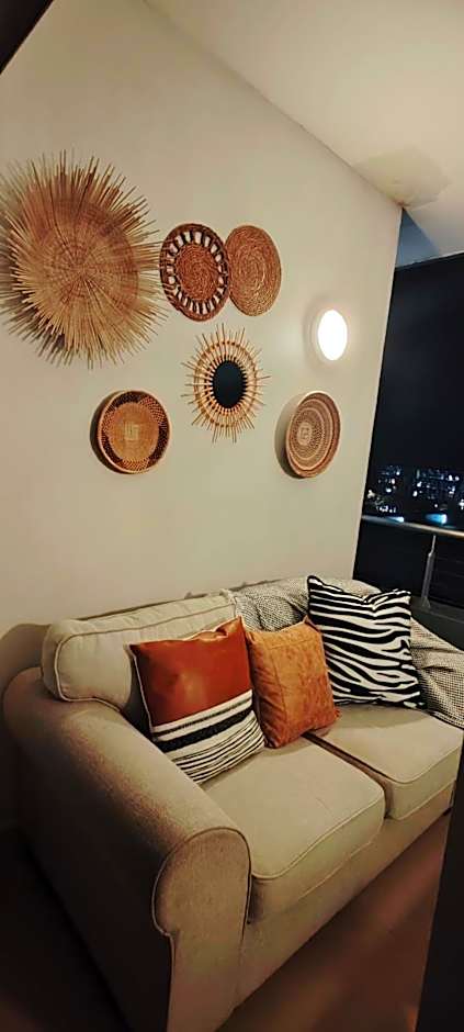 Gateway Oceans - 2 Adults & 4 Children ONLY - Families or 1 Couple only - No parties