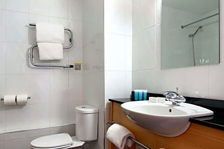 2 SINGLE BEDS,NON SMOKING,SEA VIEW