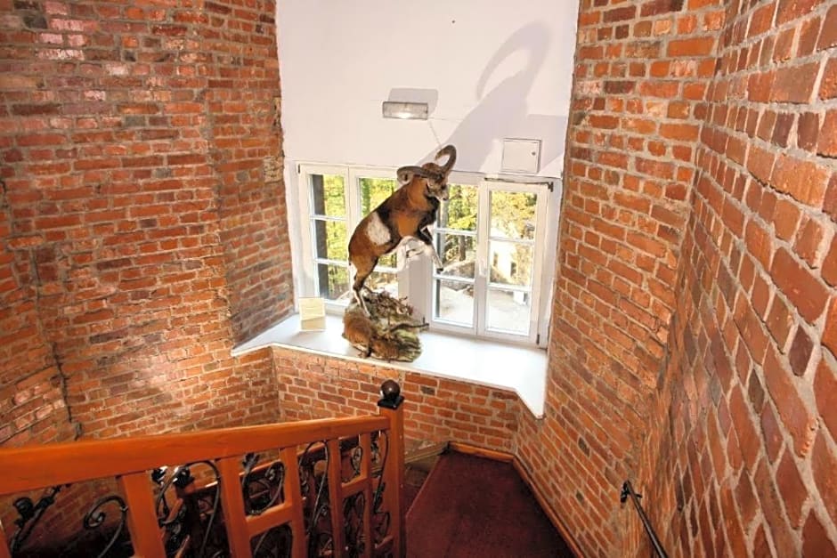 Hotel Przy Oślej Bramie - Zamek Książ