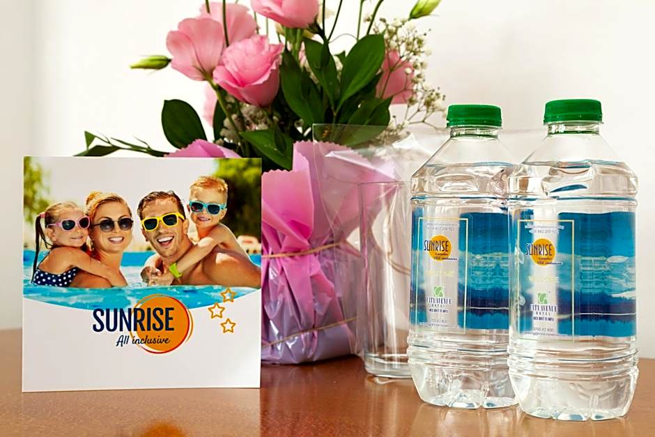 Complex Sunrise by HMG - All Inclusive