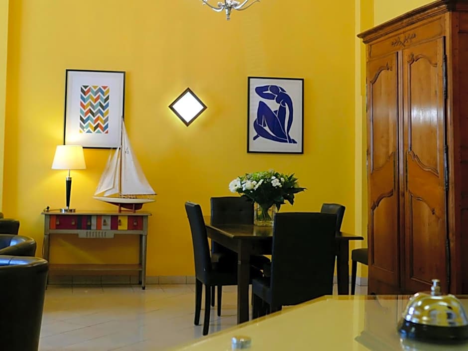 Hotel Berlioz EuroAirport Basel - Mulhouse - Freiburg