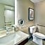 DoubleTree By Hilton Hotel Atlanta/Alpharetta-Windward