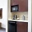 Holiday Inn Express & Suites Bridgeport By IHG